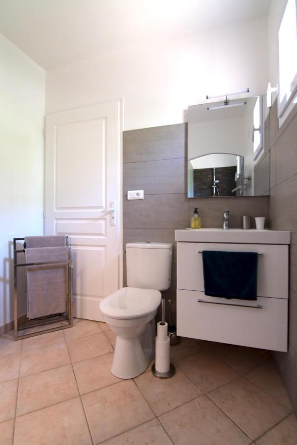 Villa Louanne Пертюи Экстерьер фото